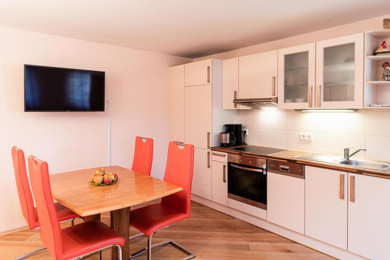 Ferienwohnung "Johann" Meckenbeuren Exteriör bild