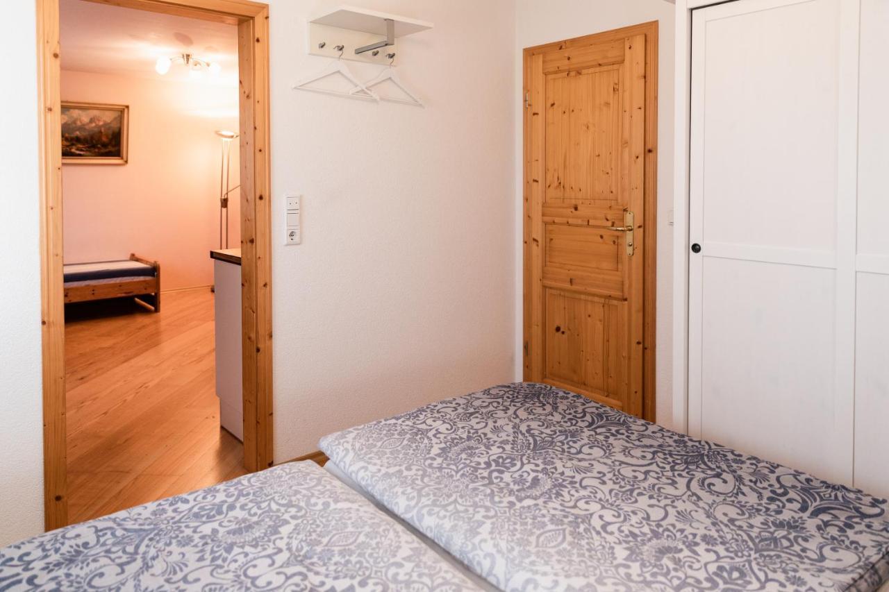 Ferienwohnung "Johann" Meckenbeuren Exteriör bild