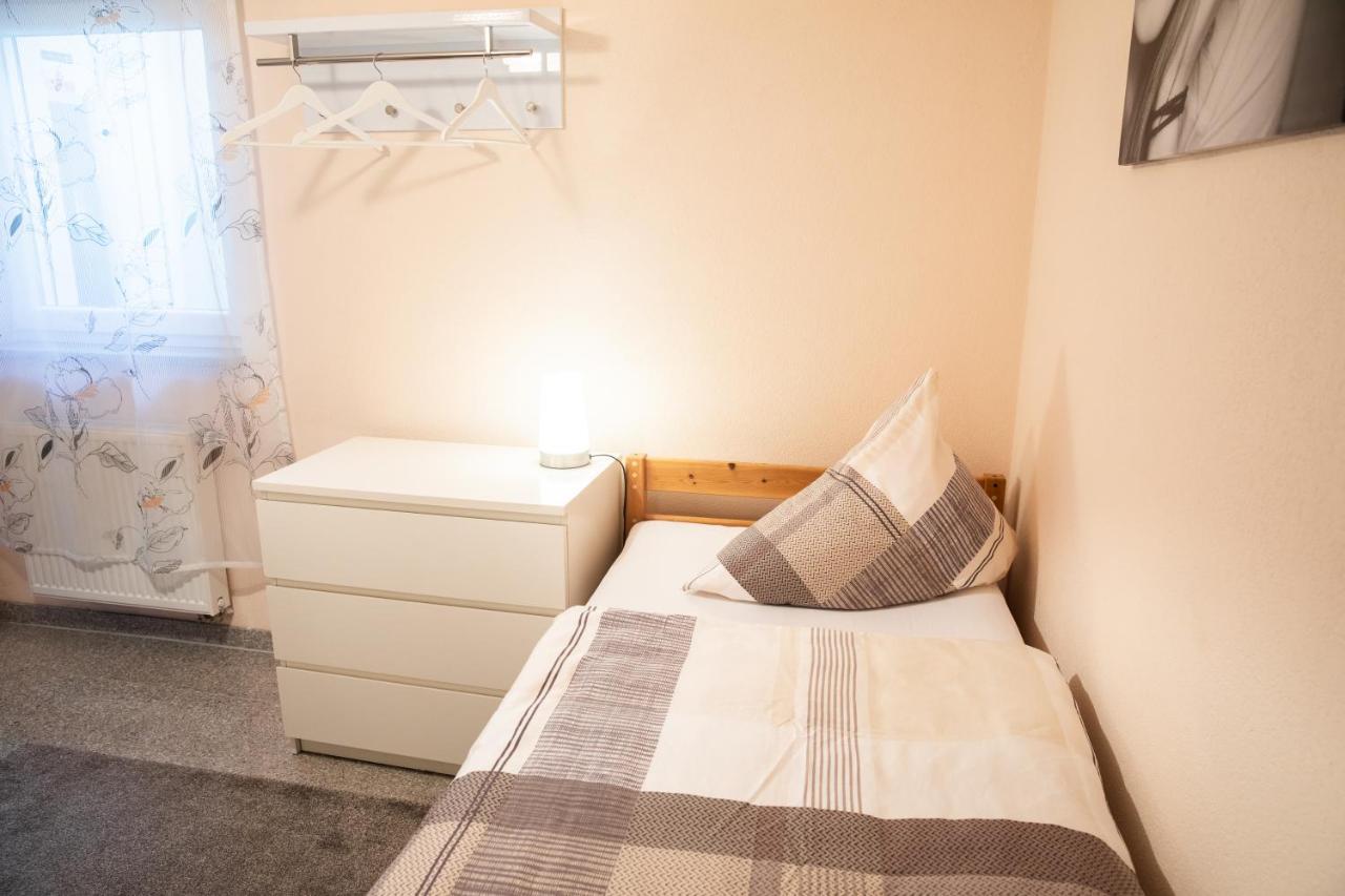 Ferienwohnung "Johann" Meckenbeuren Exteriör bild
