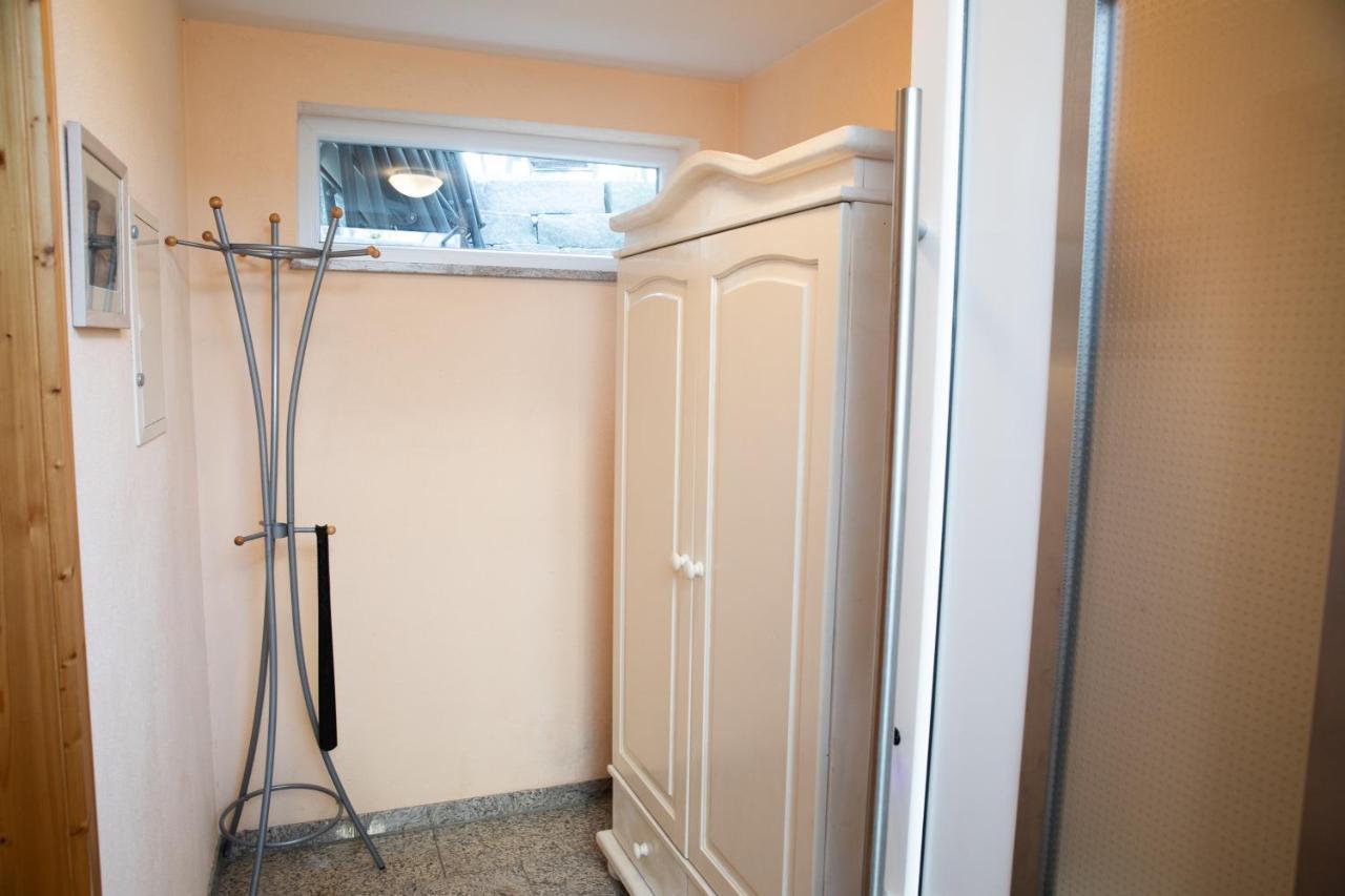 Ferienwohnung "Johann" Meckenbeuren Exteriör bild